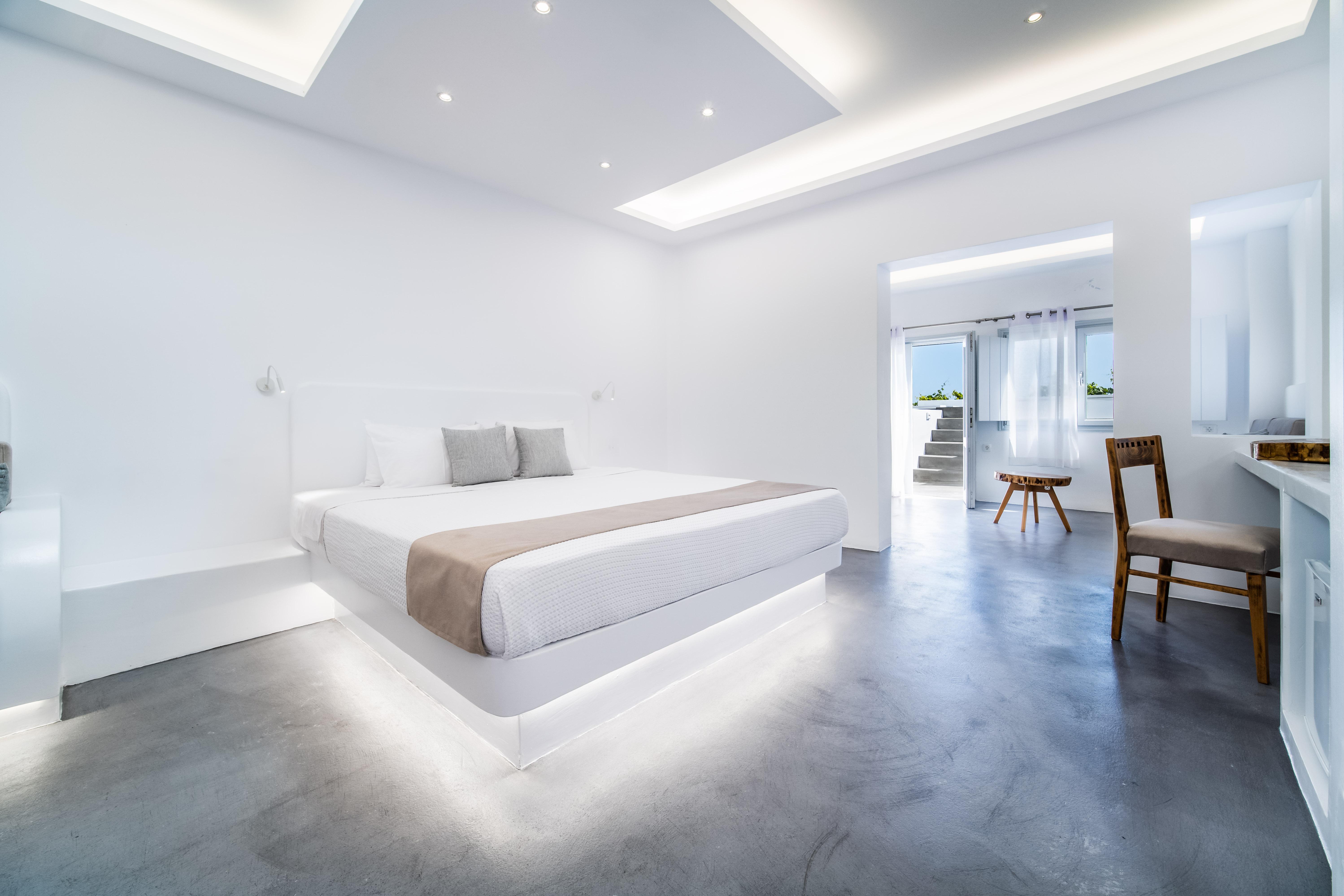 Serenita Luxury Suites Akrotírion Exteriör bild