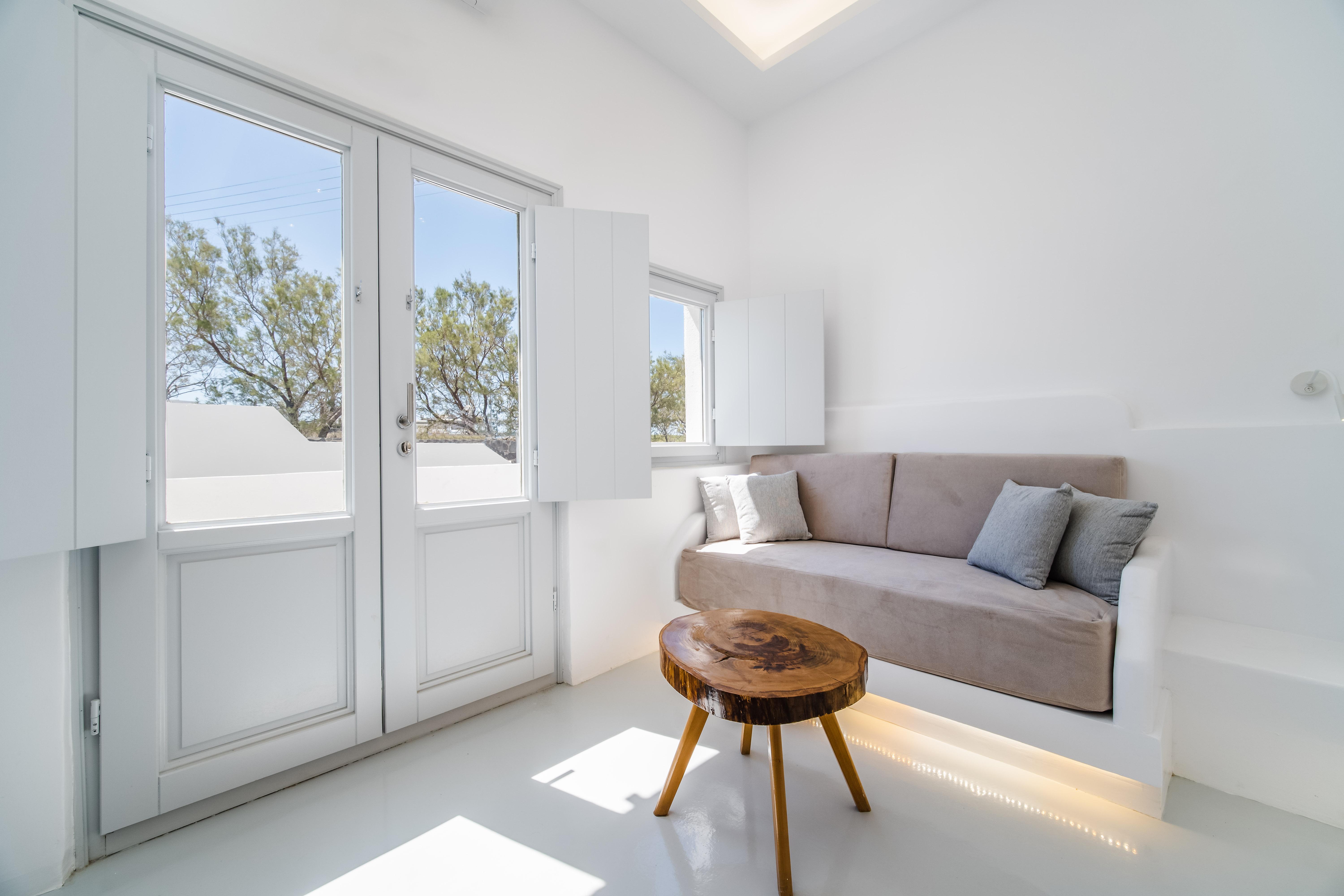 Serenita Luxury Suites Akrotírion Exteriör bild