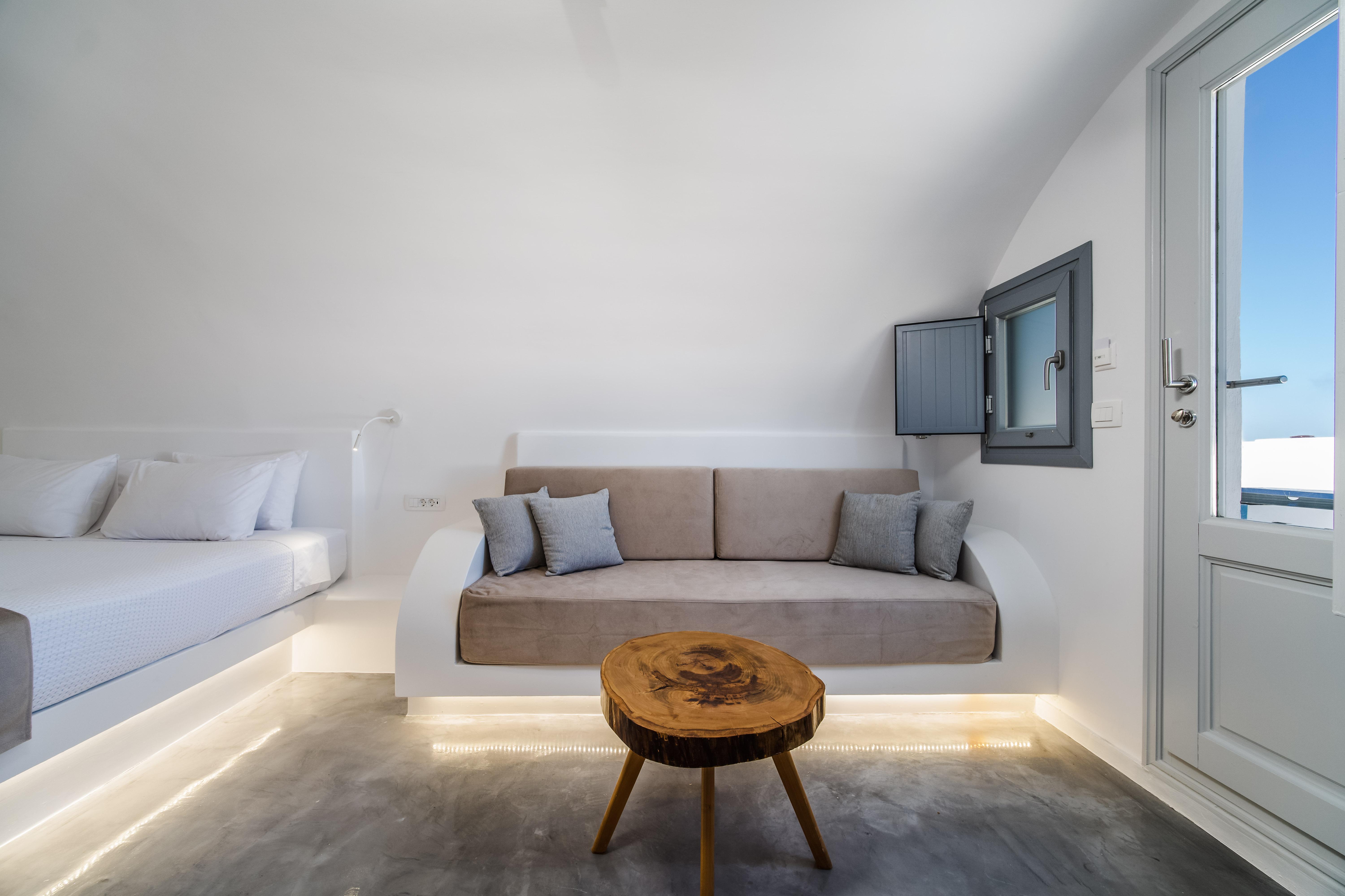 Serenita Luxury Suites Akrotírion Exteriör bild